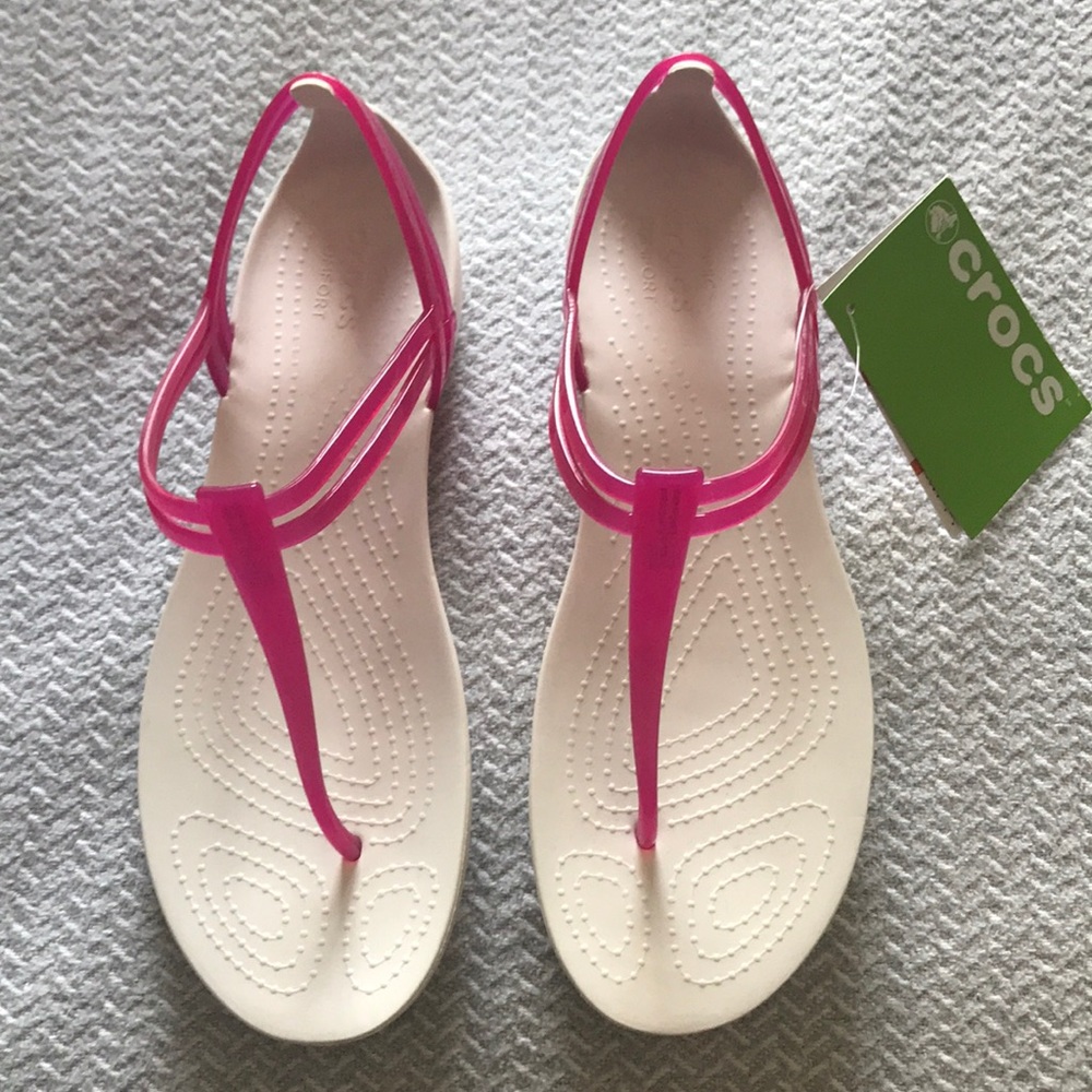 🆕crocs t-strap